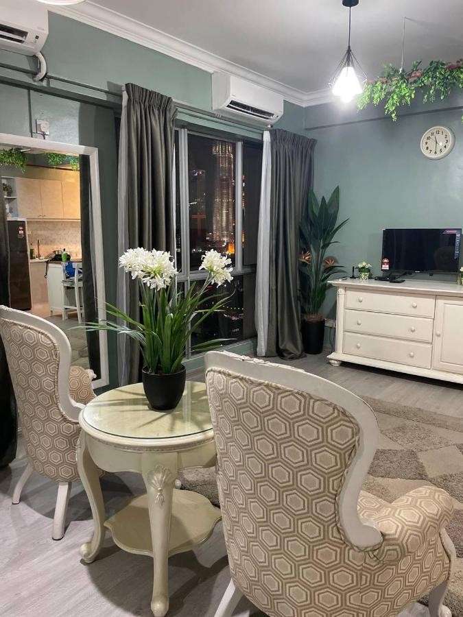 Apartemen Betty Executive Klcc View Kuala Lumpur