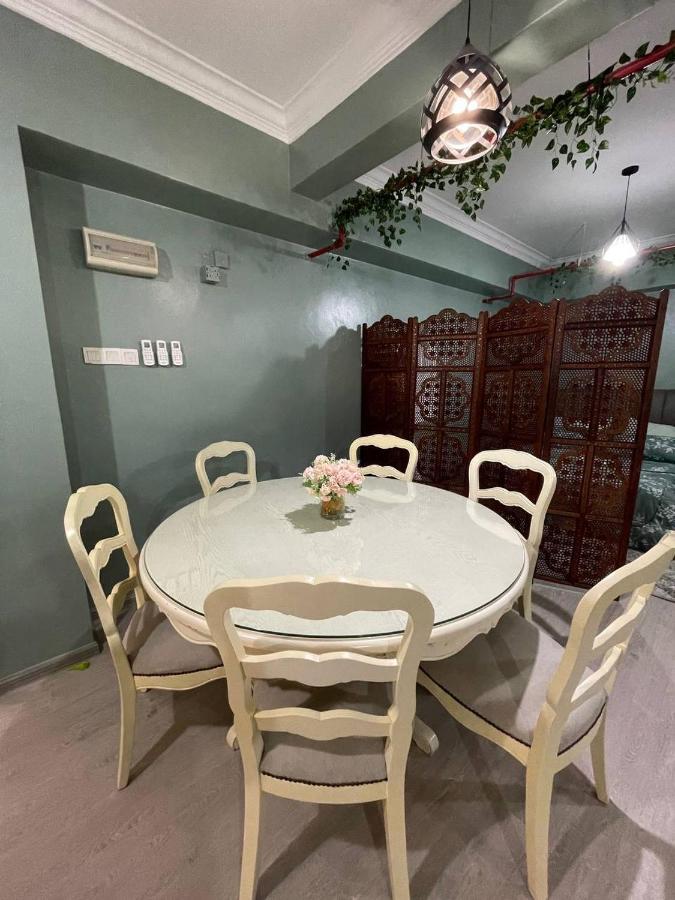 Betty Executive Klcc View Apartemen